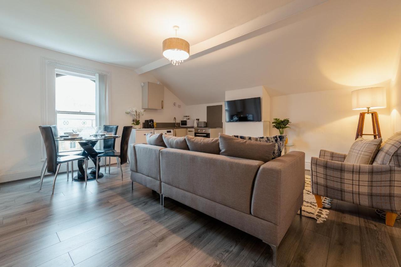 Crosby Apartments Liverpool Buitenkant foto