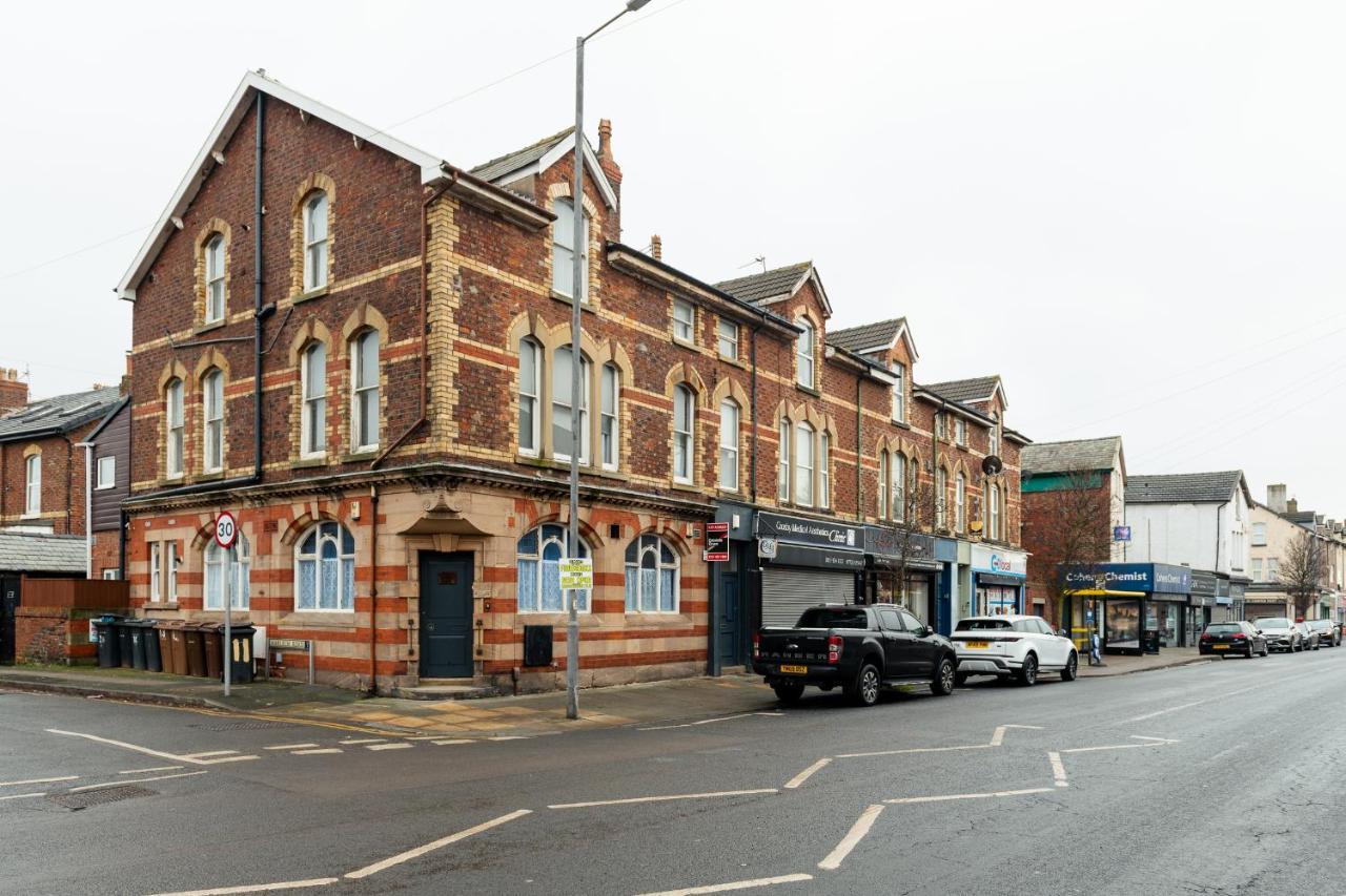 Crosby Apartments Liverpool Buitenkant foto