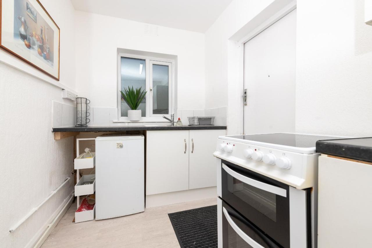 Crosby Apartments Liverpool Buitenkant foto