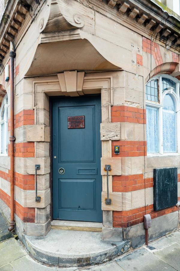 Crosby Apartments Liverpool Buitenkant foto